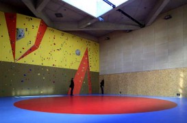 Sala de gimnastica in Tourrette Levens, Franta