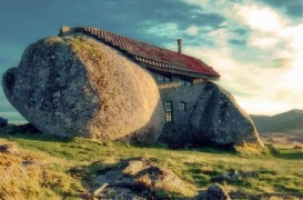 O casa de piatra