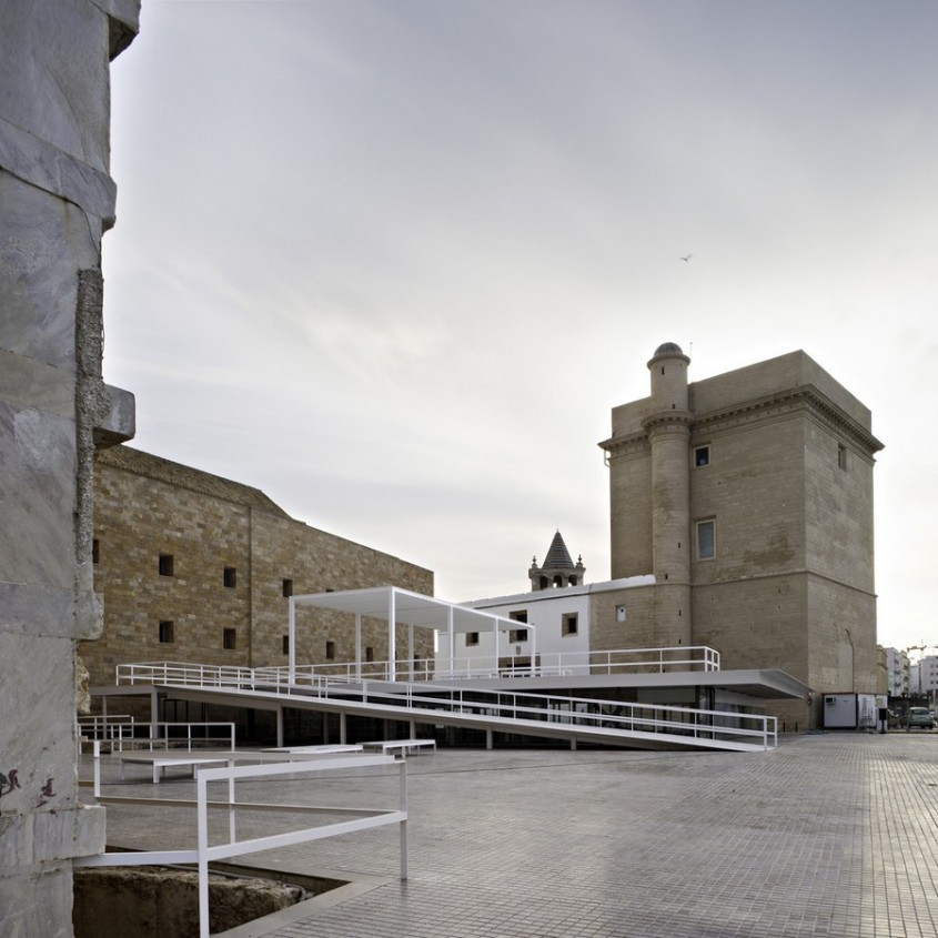 Proiectul Intre Catedrale de la Cadiz, Spania