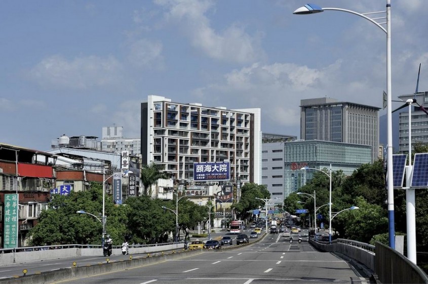 Imobil de apartamente in Taipei, o imagine contemporana in oras