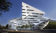 Daniel Libeskind si Leigh&Orange proiecteaza un centru media pentru Universitatea din Hong Kong