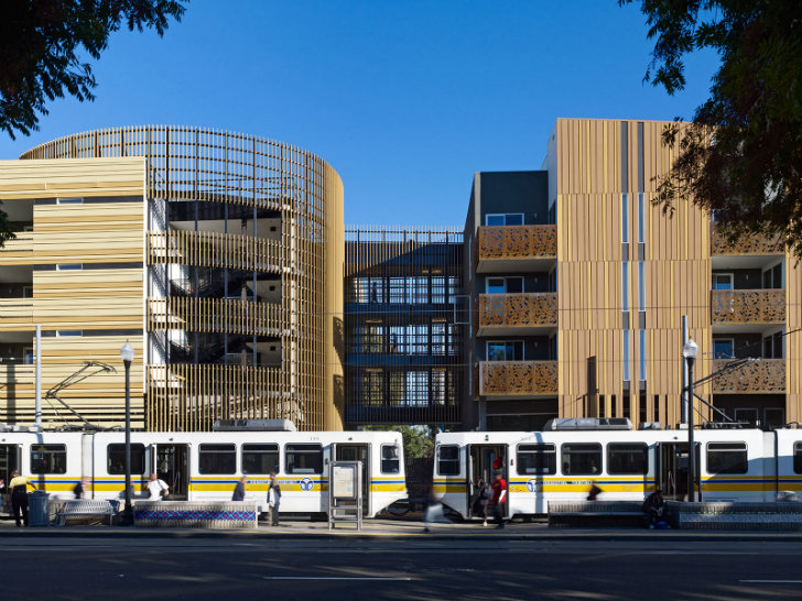 Complexul de locuinte La Valentina Station transforma o zona in paragina din Sacramento