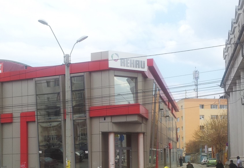 Noua locatie Rehau din Moldova - Deschiderea oficiala a noului birou de vanzari din Bacau