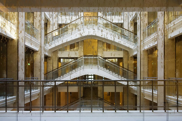TIBA Architects Studio inspira viata intr-un magazin cladire istorica