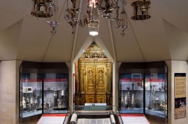 Nigella Lawson si Alan Yentob inaugureaza proaspatul transformat Muzeu Evreiesc din Londra