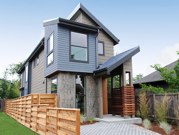 Casa moderna cu sistem fotovoltaic in Portland